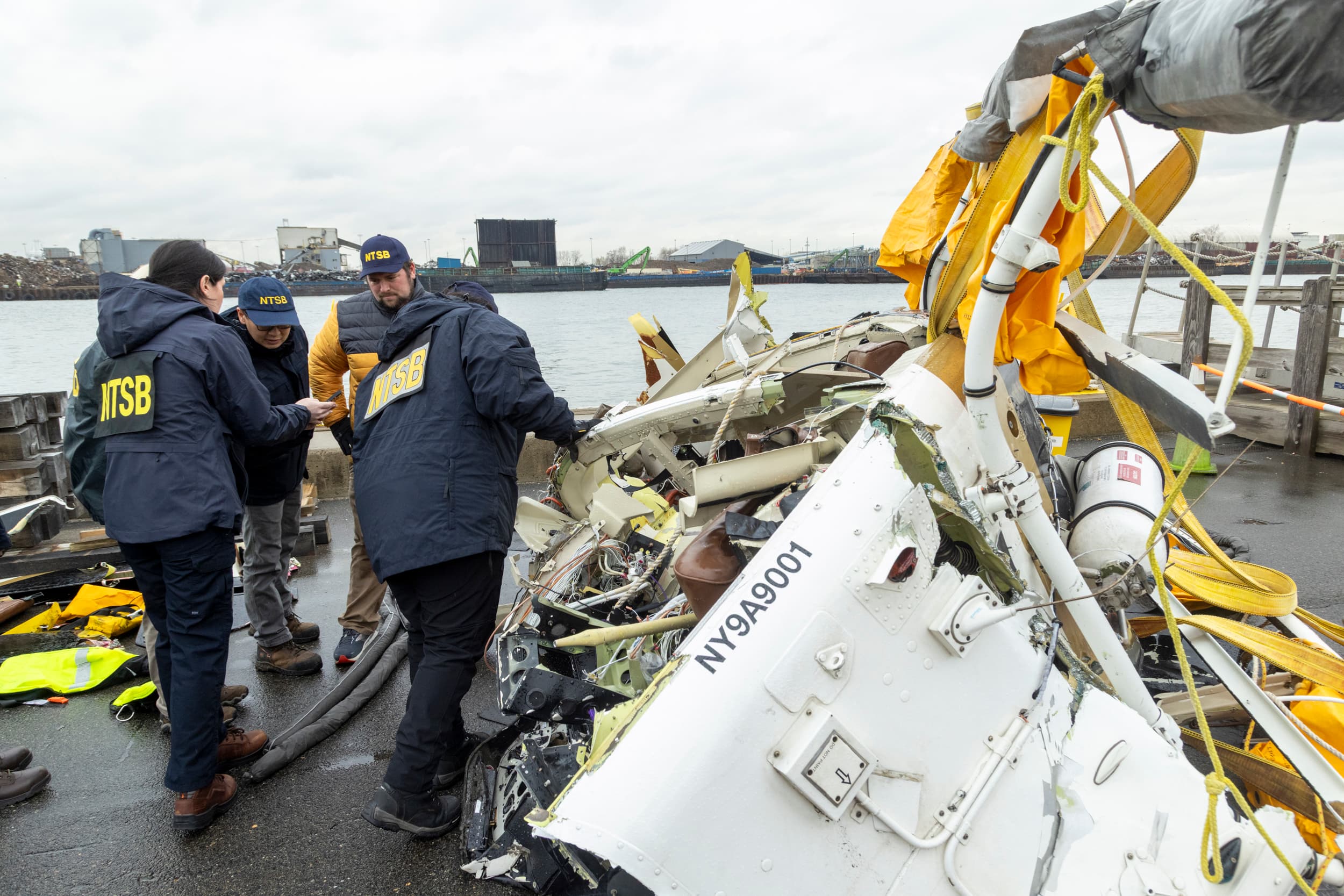 NTSB records point to possible bird strike before deadly Hudson River helicopter crash