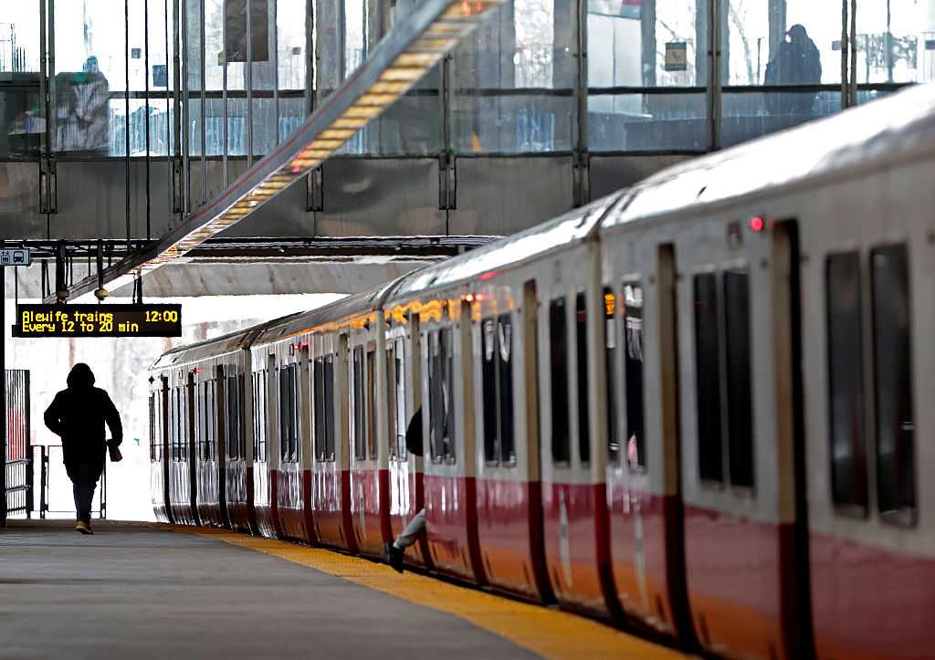 Red Line to begin 10-day-long service suspension between Alewife, Park Street