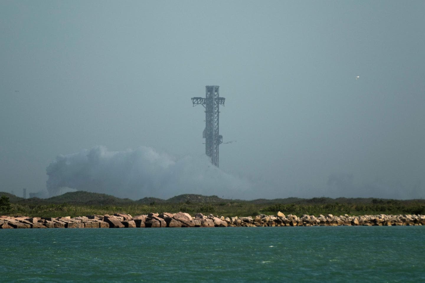 SpaceX abruptly scrubs Starship test flight