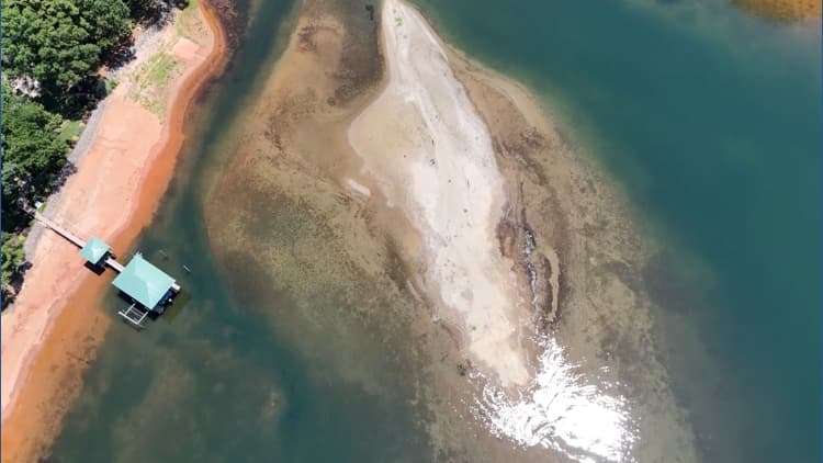Lake Norman drought exposes hazards, disrupts boating season
